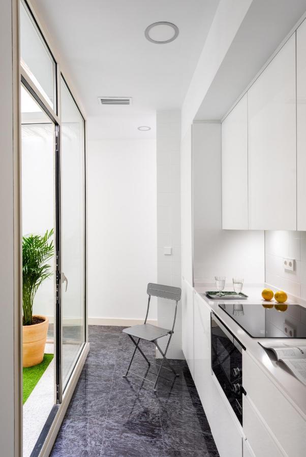 Casas De Adriano Apartment Севиля Екстериор снимка